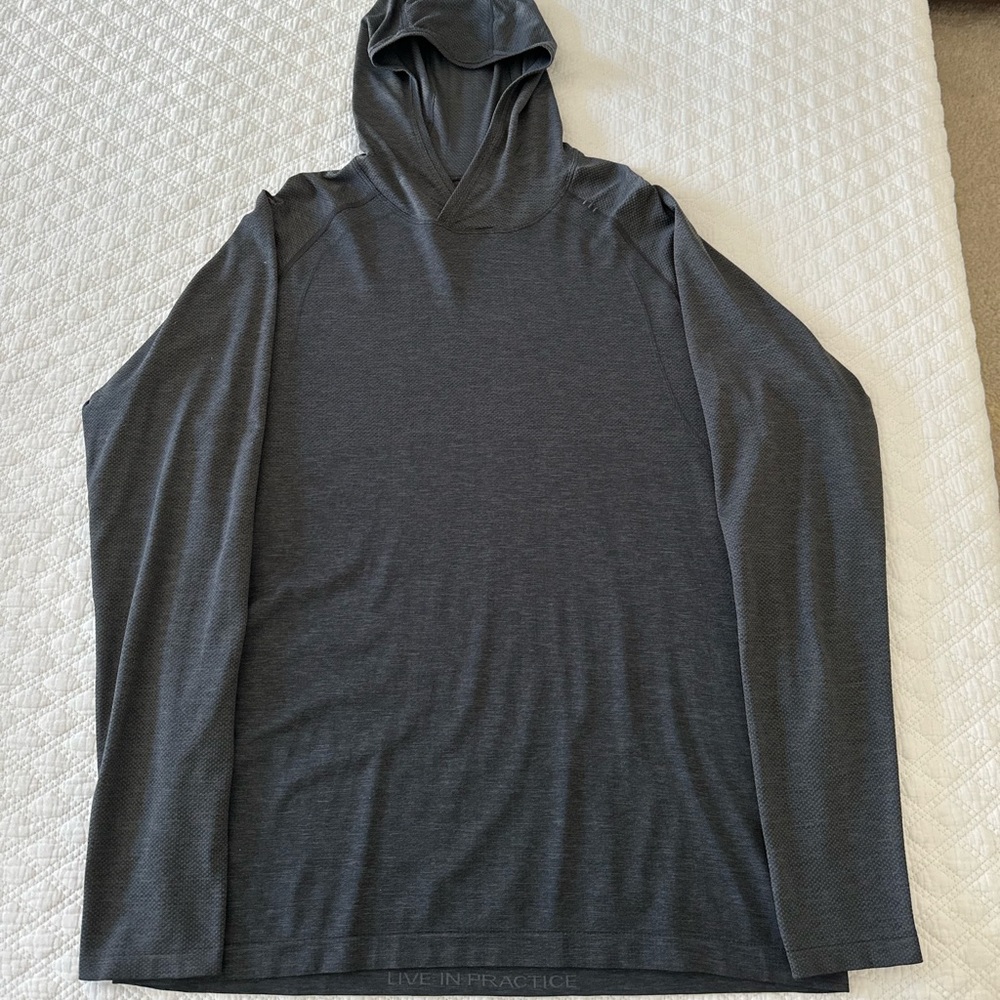 Men’s Lululemon Metal Vent Hoodie